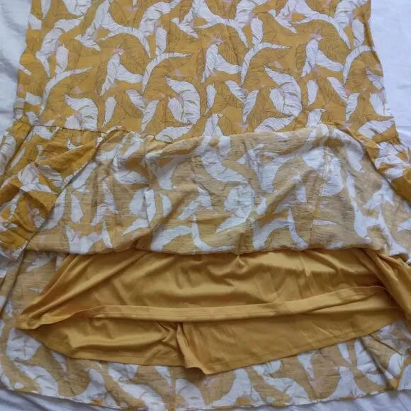 Nine West Textured Tiered Dress Sleeveless Yellow Summer Lined Womens Large - Picture 6 of 14